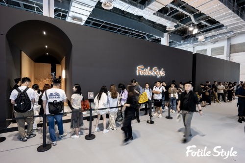 FotileStyle首发旗舰新品慕士塔格系列引燃2024设计上海展以冰山之父造景悦启幸福生活(图1)