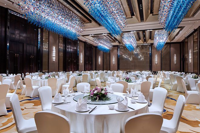 陕西宴会中心装修设计酒店大堂设计—西安东朗装饰工程(图1)