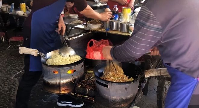 10块钱一份的拼好饭把外卖商家们最后的一点棱角全都磨尽了(图5)