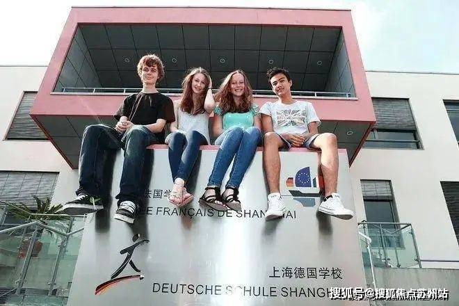 绿地铂瑞酒店售楼处(上海)2024首页网站-最新房价-绿地铂瑞酒店欢迎您(图8)