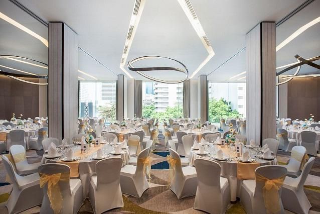 梦幻宴会启航：酒店宴会厅装修效果图揭秘(图1)