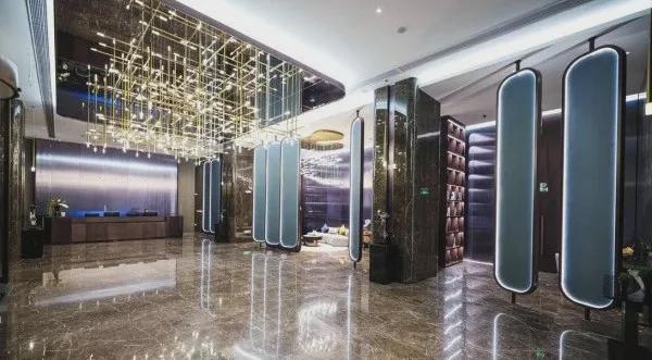 内卷严重迭代加速！酒店装修如何打造与众不同的大堂空间？(图22)