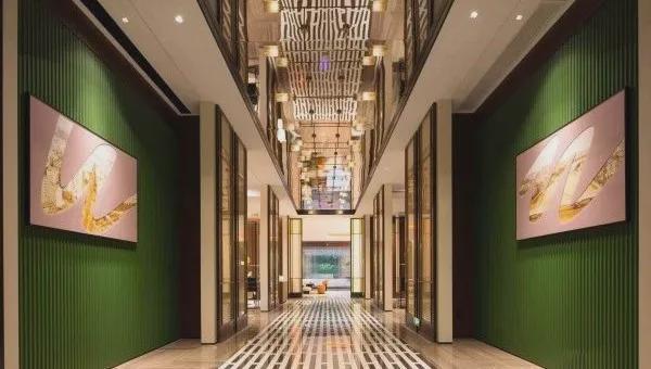 内卷严重迭代加速！酒店装修如何打造与众不同的大堂空间？(图30)
