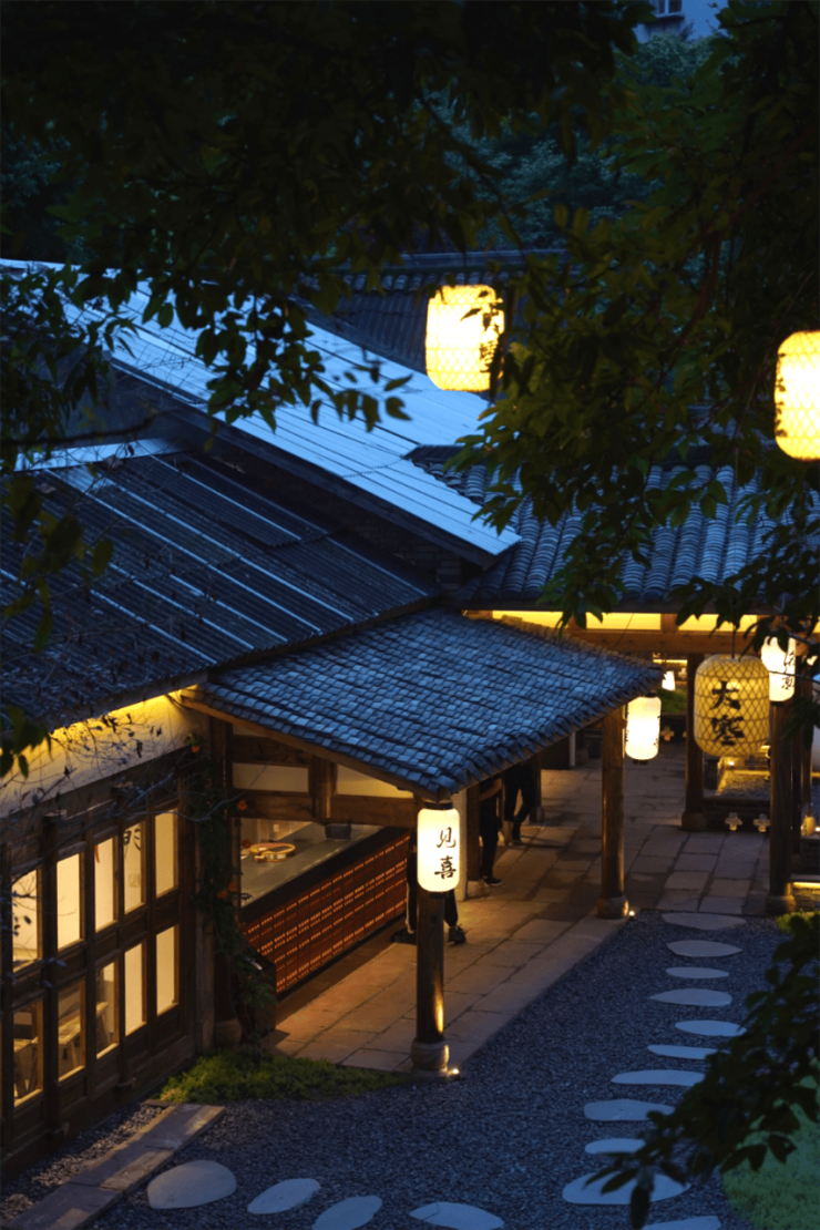 成都麓客设计：川渝集火锅探索西蜀园的宜居美学与川渝火锅文化(图7)