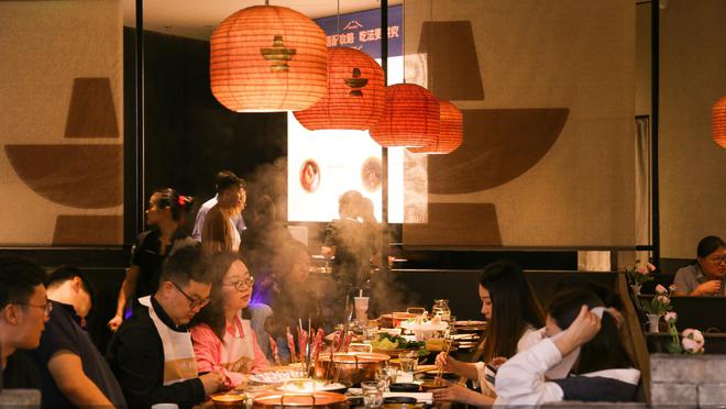 2024北京商业年度调查餐饮成为新商圈客流永动机(图1)