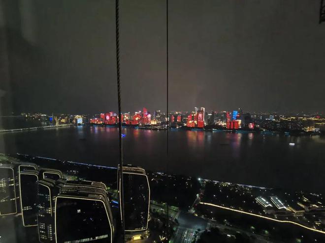 IOC·潮鸿售楼处电话IOC·潮鸿售楼处发布：江景奢华豪宅！(图11)