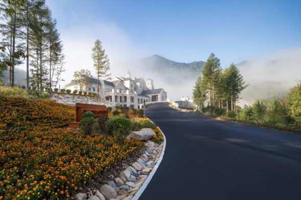 本溪观山湖熙康云舍入选“2025中国最具设计感酒店50强”(图6)