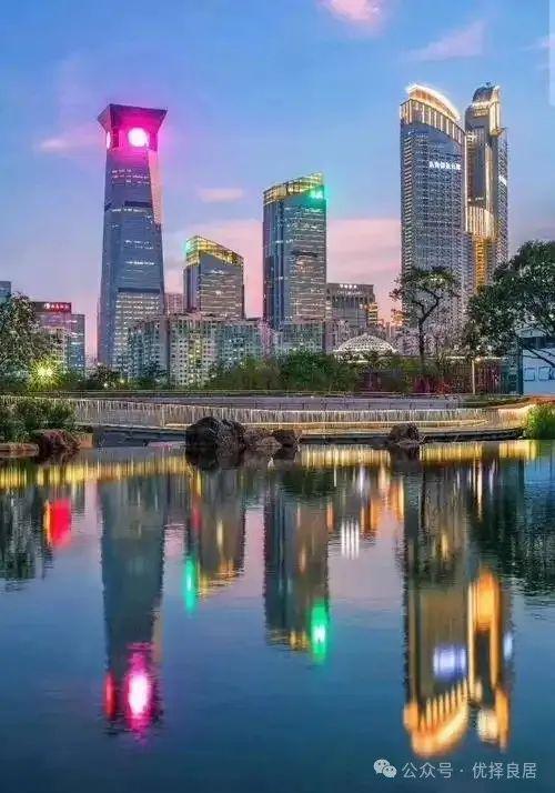 最具投资价值豪宅深圳豪宅市场的标杆-东海国际公寓售楼处电话(图7)