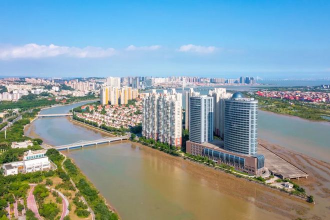 5月开业！泉州海景旋转餐厅来啦！另外……(图2)