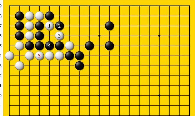 白棋断是妙手利用黑棋棋形的缺陷是白棋收官获得更大空的要点(图4)