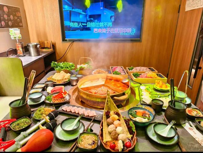 餐厅的夜生意越来越野了(图6)