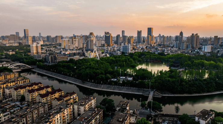 聚焦：中海望津府项目电话号码-值得买吗(图4)