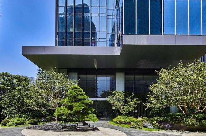 臻藏现楼｜SCT湾流售楼处发布：铸就宝中天际传奇臻邸！(图4)